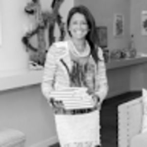 Meet your Posher, Nisreen